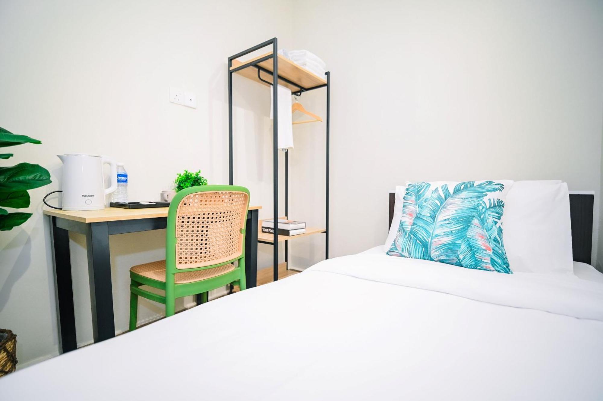 Swing & Pillows - Jalan Changkat Thambi Dollah Kuala Lumpur Exterior photo